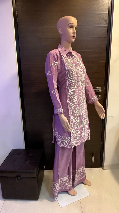 Puja Lavender Chikankari Embroidered Kurti with Pants Set