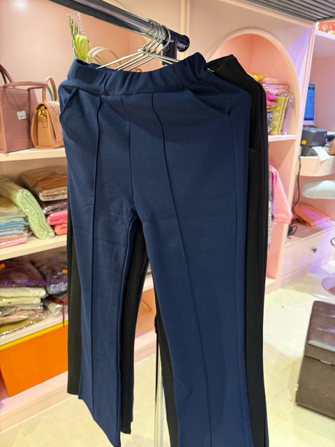 Solid Straight-Cut Comfort Pants