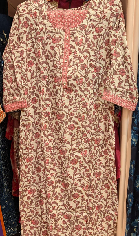 Ivory & Blush Floral Jaal Kurta with Contrast Yoke | Casual Festive Ethnic Wear for Women