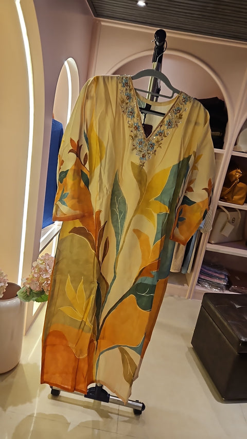 Cream Floral Printed 3-Piece Suit Set with Mirror Neckline, Pant & Dupatta | Casual Festive Wear