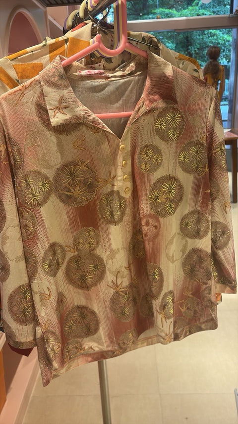 Collared Printed Tops Button Down / Half Placket