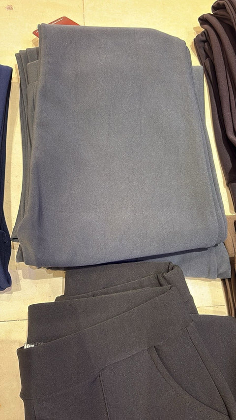 Solid Straight-Cut Comfort Pants