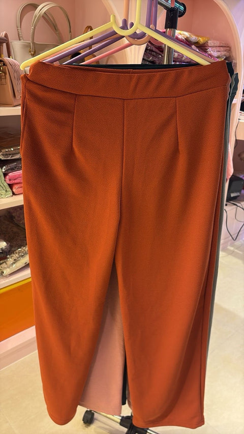 Elegant Straight-Fit High-Waist Pants