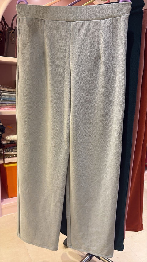 Elegant Straight-Fit High-Waist Pants