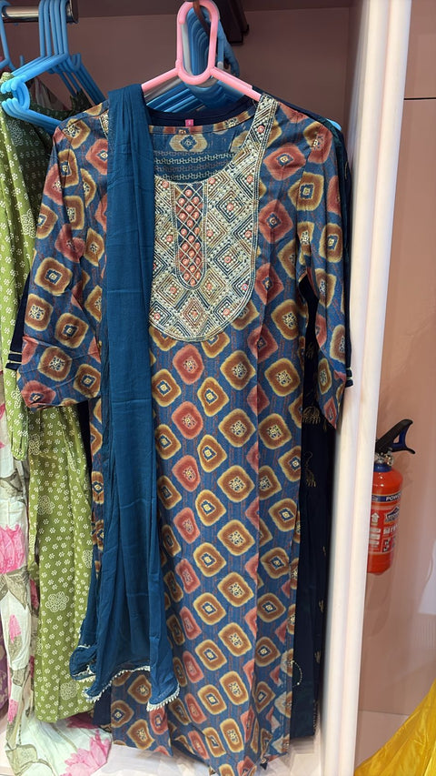 Indigo Rust Mosaic Kurta with Contrast Yoke Teal Dupatta