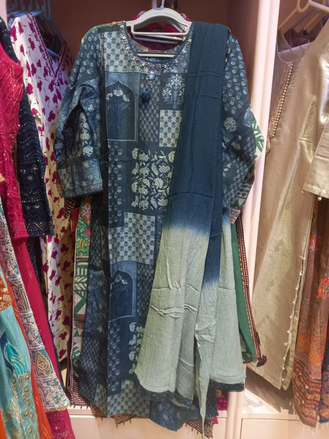 Blue Patch Printed Suit Set with Pant & Dupatta Ethnic Indigo Charm