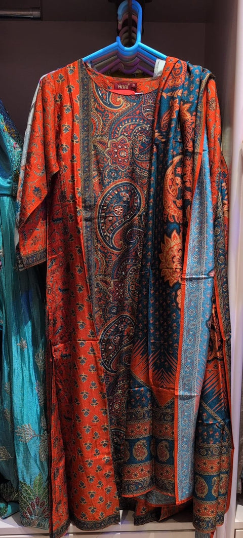 Red & Blue Ajrakh Printed Ethnic Kurti with Pant and Dupatta