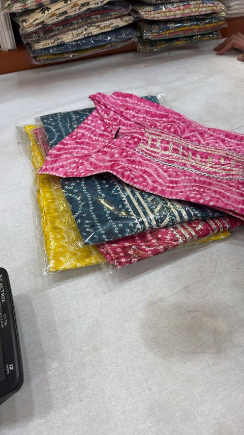 Bandhej Print Kurti with Zari Panel Work