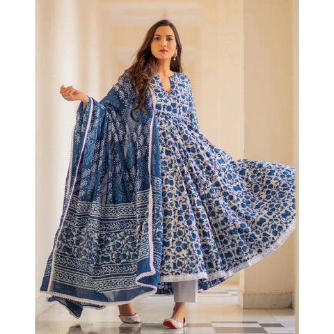 Generic Women's Casual 3/4th Sleeve Printed Cotton Kurti Set (Blue)
