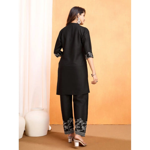 Generic Women's Viscose Rayon Embroidered Chinese Collar Kurti with Pant Set (Black)