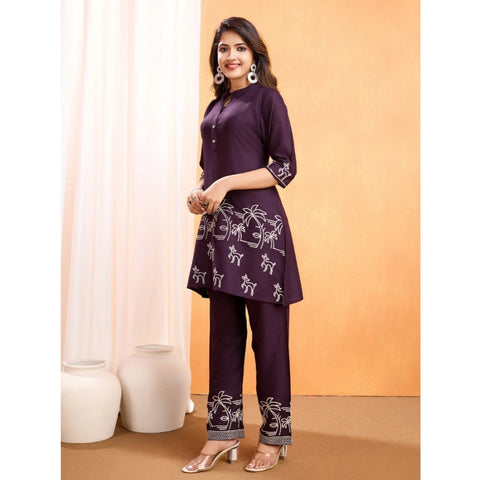 Generic Women's Viscose Rayon Embroidered Chinese Collar Kurti with Pant Set (Wine)