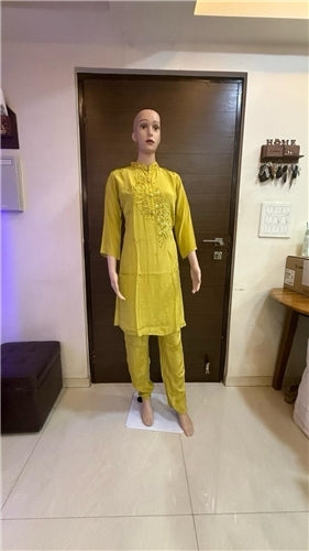 Puja Embroidered Silk-Finish Kurta Set | Sequin Thread Mandarin Collar | Lemon & Pastel Green