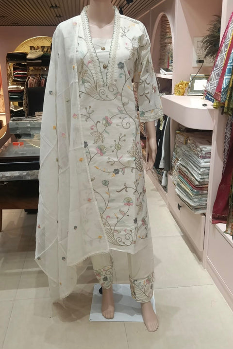 Women’s Ivory Floral Embroidered Cotton Kurta Pant Dupatta Set | Elegant Ethnic Wear by Dazzle N Grace